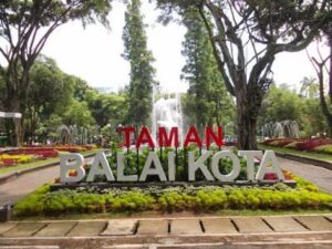 Jalan-Jalan ke Kota Bawah Batu Bandung: Pesona Alam dan Budaya yang Tersembunyi